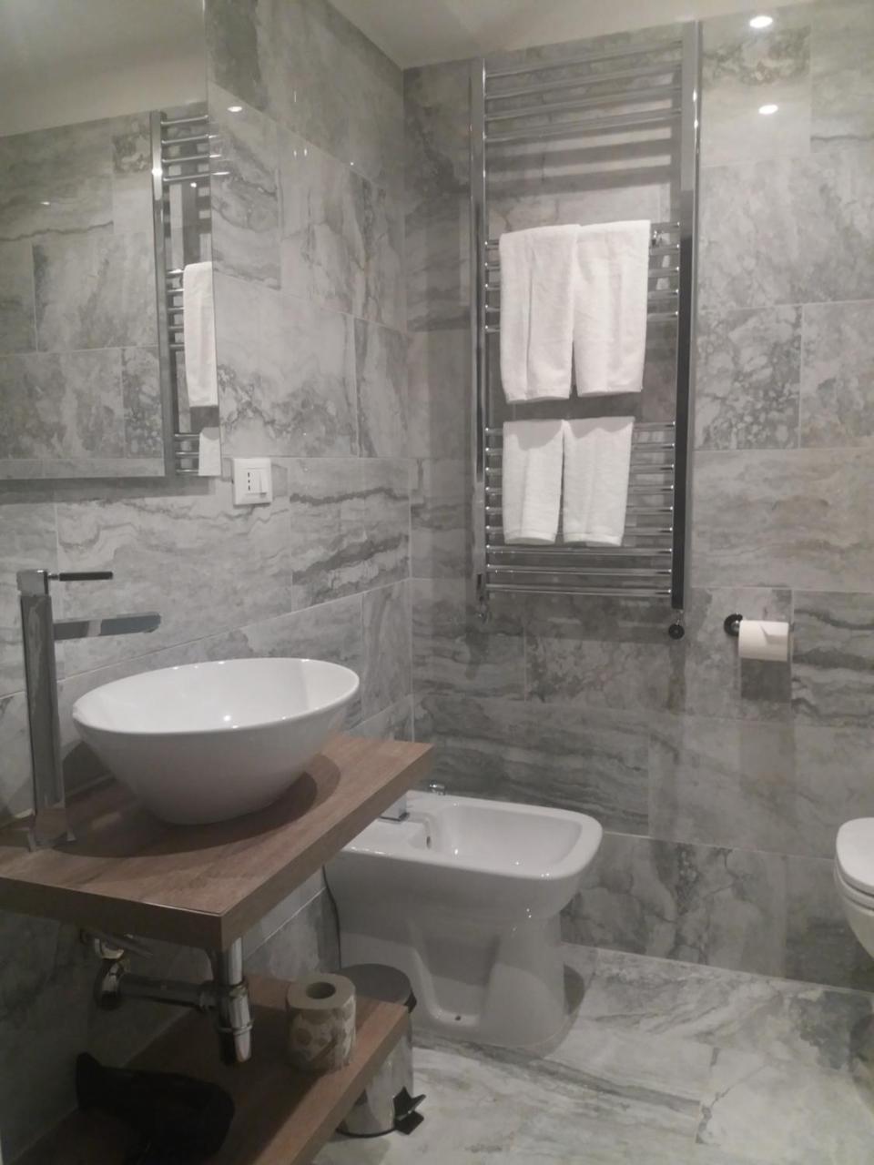 Vo Al Guest House Genova Center Zewnętrze zdjęcie
